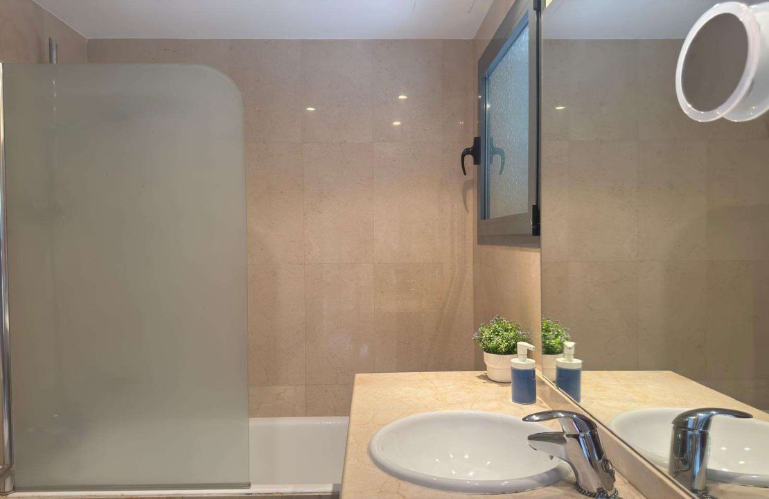 Two-bedroom apartment with pool for long-term rental in Llenaire, Pollensa, Mallorca